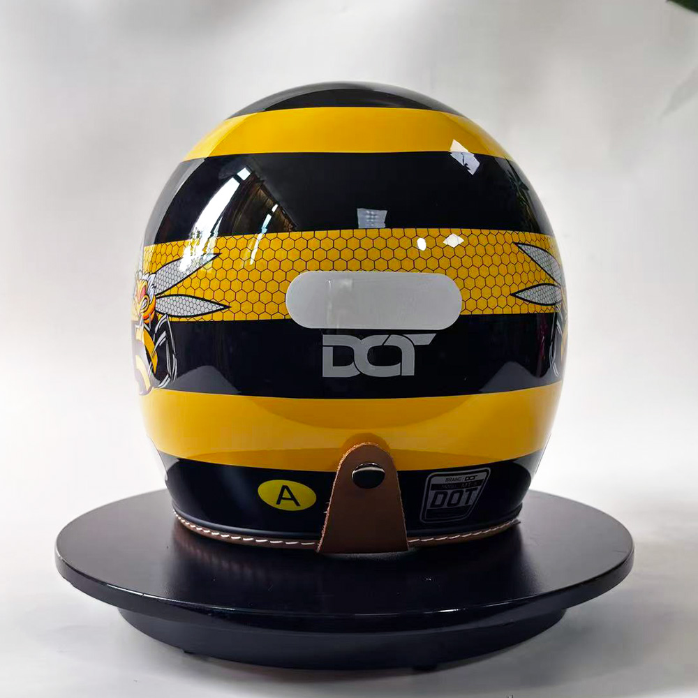 Nowy Kask Motocyklowy w Stylu  – Yellow Cycling Gear recenzja i cena